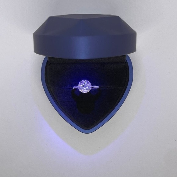 Moissanite Diamond Ring GRA Certified Halo 1 Ct Round Cut Size 7 - Picture 2 of 12